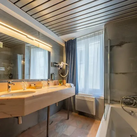 Le Yachtman, The Originals Collection ラ・ロシェル