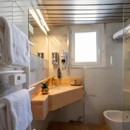 Le Yachtman Hotel 4*