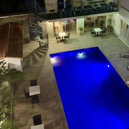 Le Yachtman, The Originals Collection