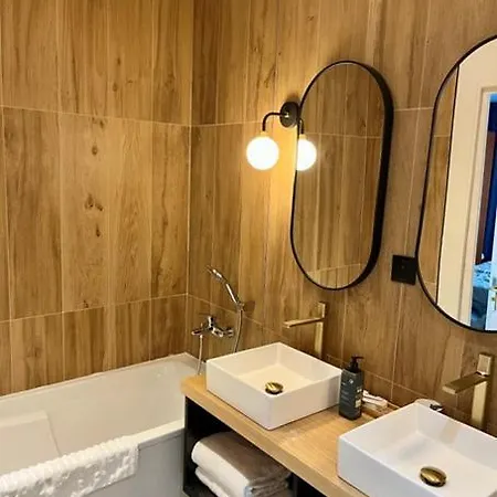 ホテル Le Yachtman, The Originals Collection 4*