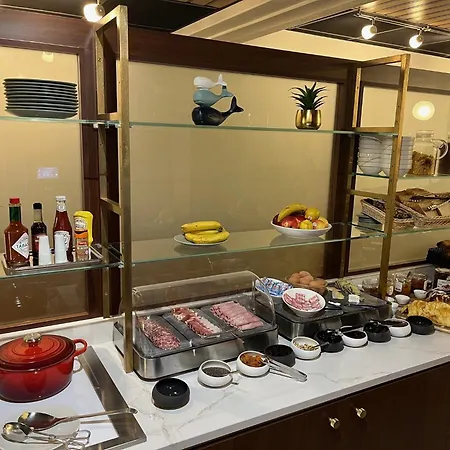 Le Yachtman, The Originals Collection Hotell