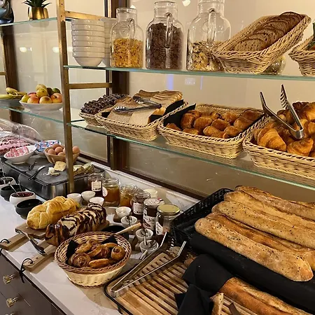 Le Yachtman Hotel 4*