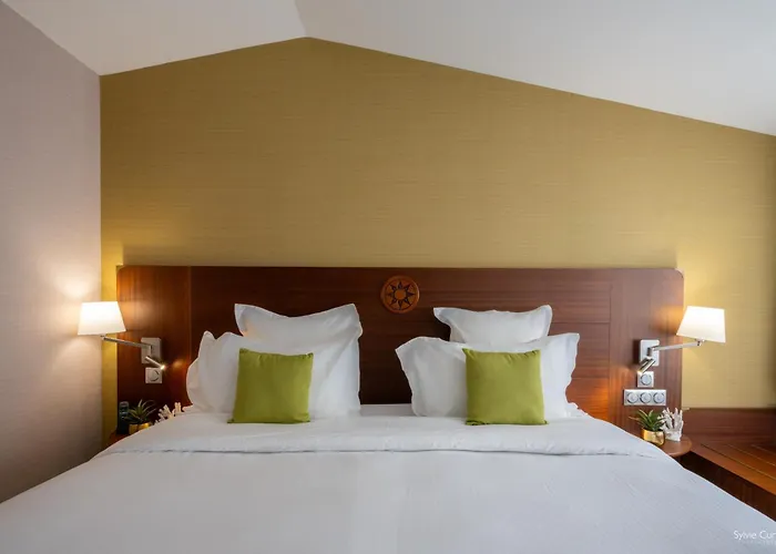 Le Yachtman Hotel 4*