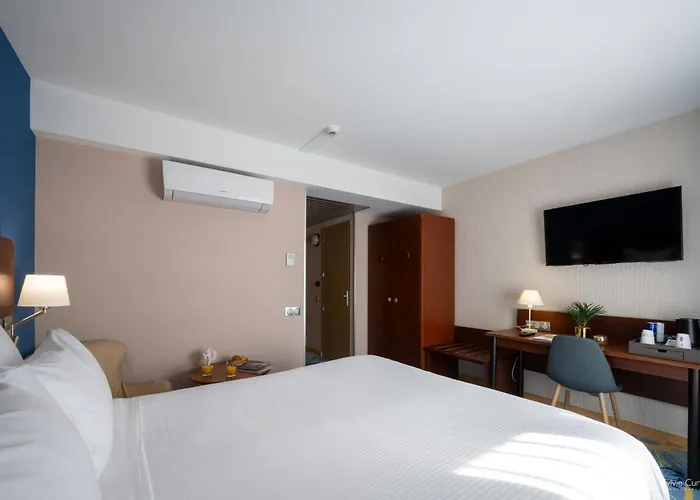 Hotel Le Yachtman La Rochelle (Charente-Maritime)