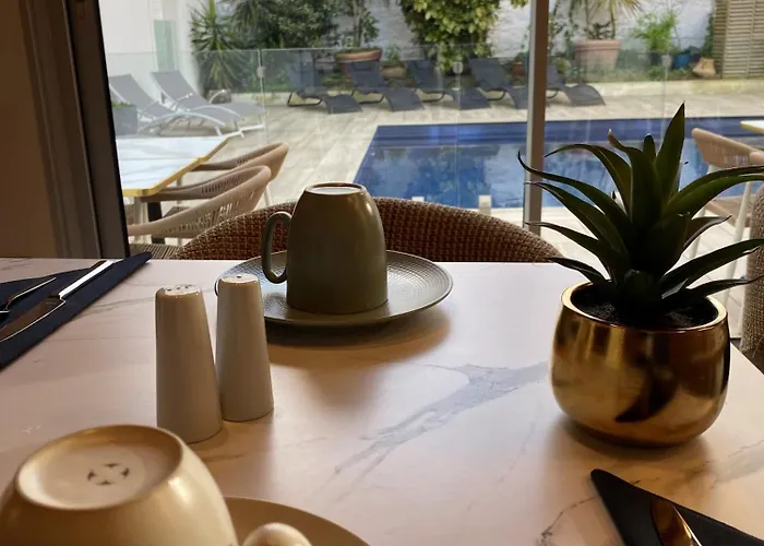 Le Yachtman, The Originals Collection 4*