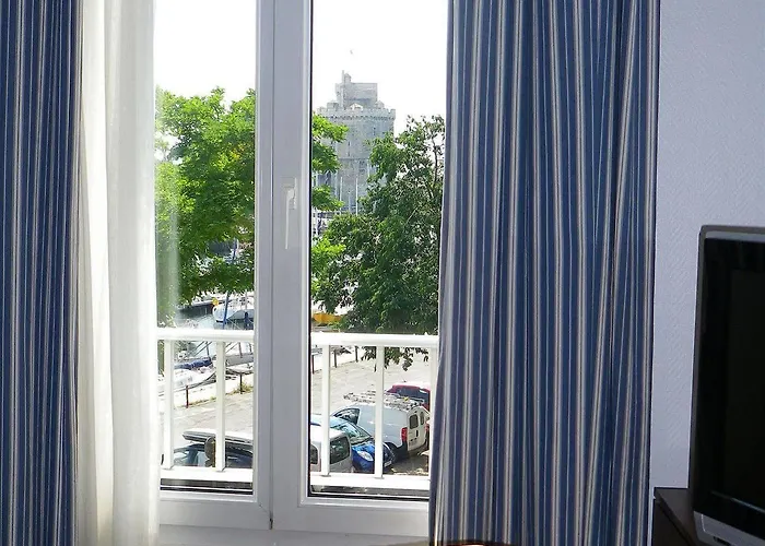 Le Yachtman, The Originals Collection Hotel La Rochelle (Charente-Maritime)